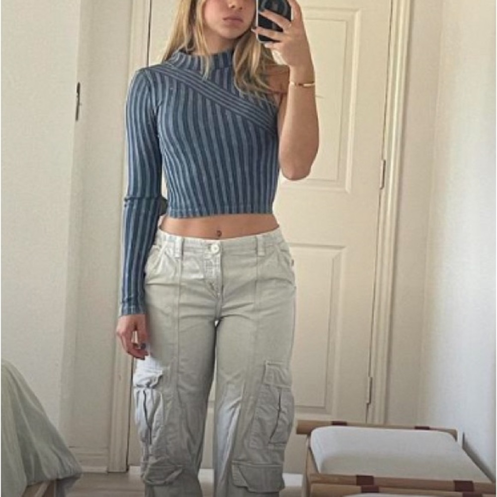 Zara one sleeve top